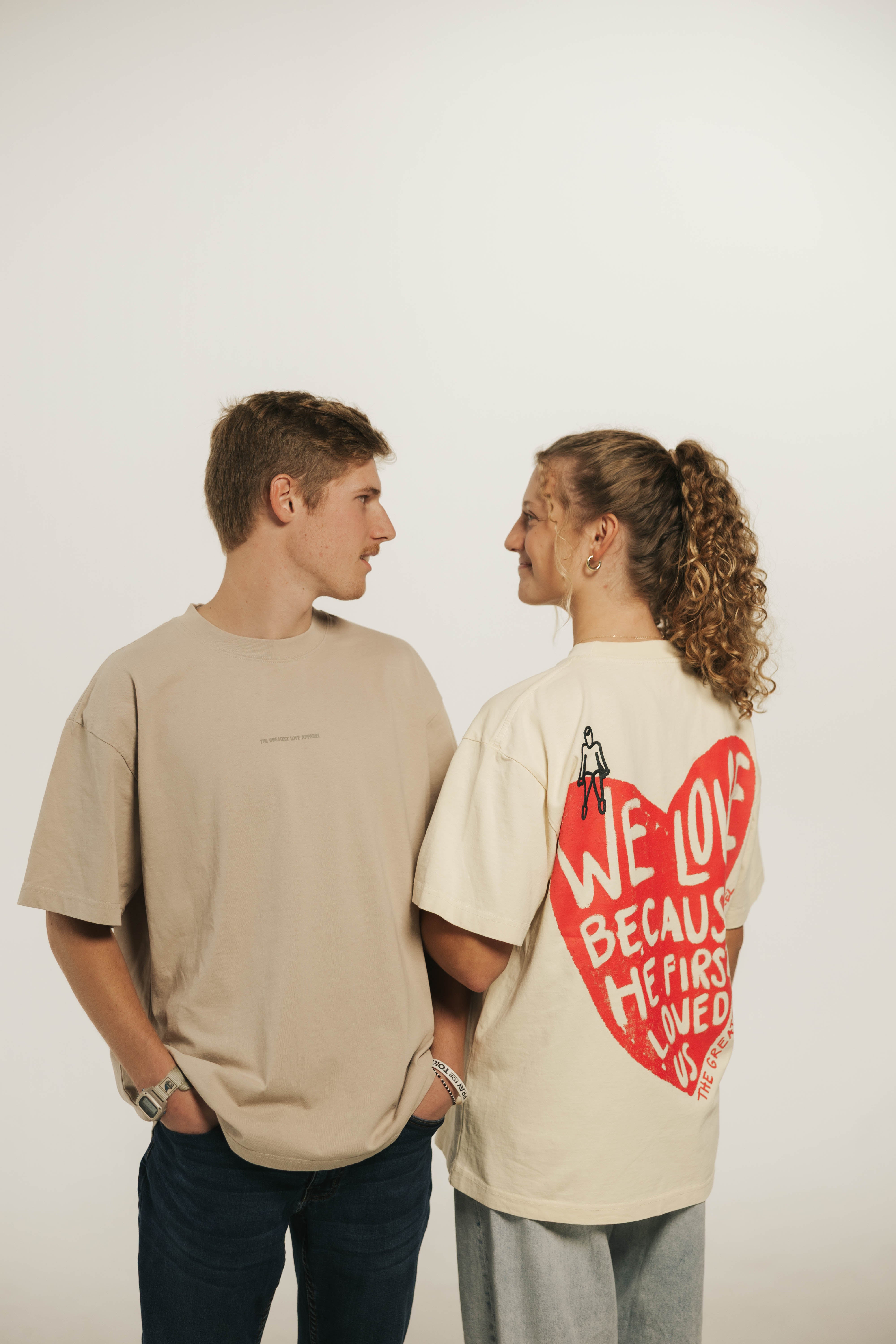 John 3:16 RED HEART T-shirt – Greatest Love